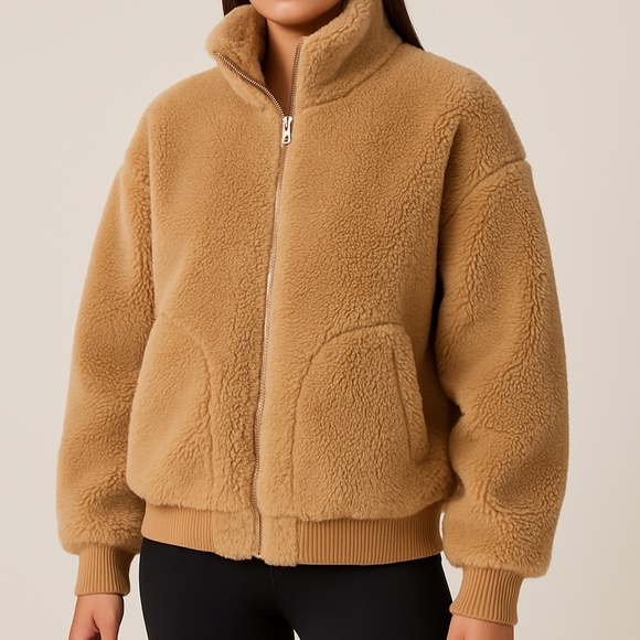 ALO Yoga Jackets & Blazers - Alo Yoga Oversized Faux Fur Teddy Jacket – Size M